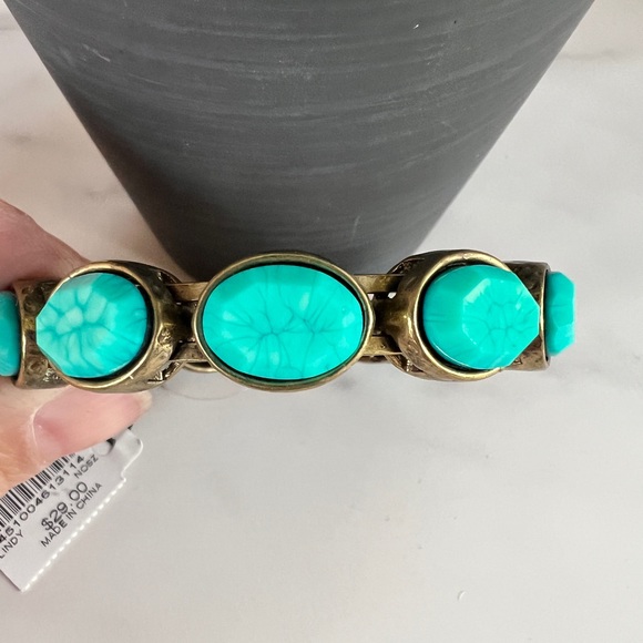 Express Turquoise and Gold Toned Gemstone Magnetic Bracelet - Picture 4 of 5
